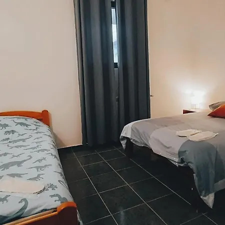 Tahiti Serbia Holiday home